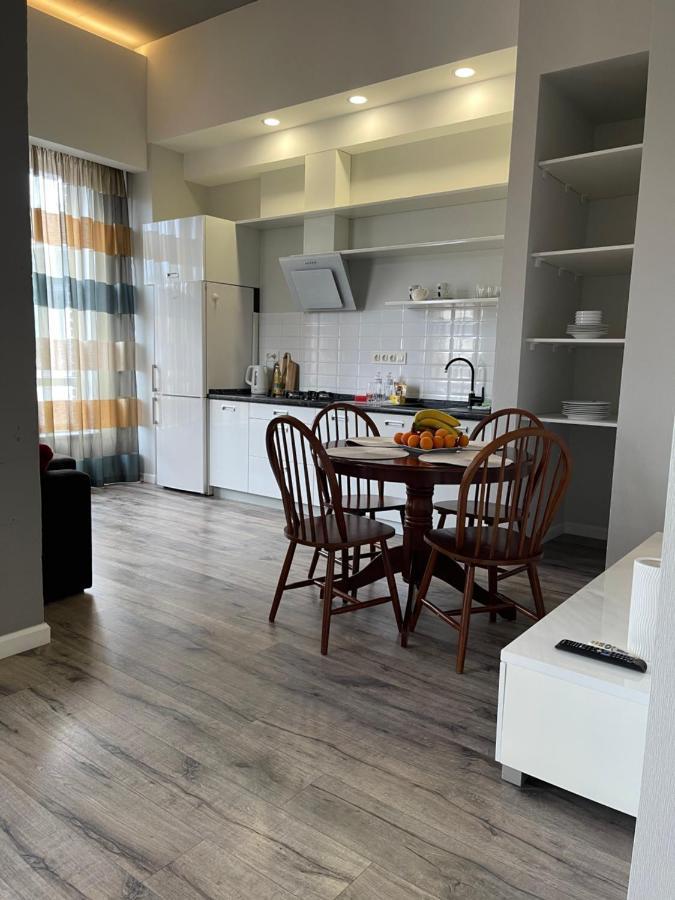 Апартаменты Ясная Поляна Odessa Ngoại thất bức ảnh